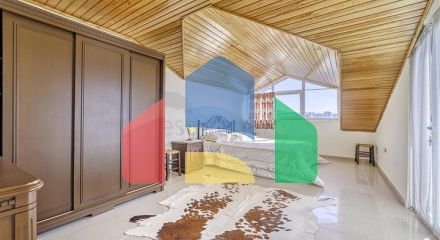 Просторий пентхаус від власника плануванням 3 + 1 в районі Оба Просторий пентхаус від власника плануванням 3 + 1 в районі Оба