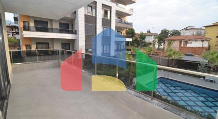 Luxury 3+1 garden duplex in Oba district