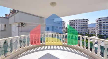 Просторий пентхаус від власника 3+1 з окремою кухнею в 200 метрах від моря в районі Оба Просторий пентхаус від власника 3+1 з окремою кухнею в 200 метрах від моря в районі Оба