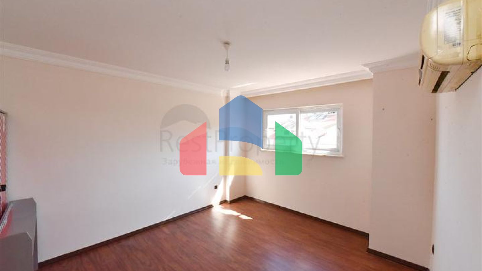 Просторий пентхаус від власника 3+1 з окремою кухнею в 200 метрах від моря в районі Оба