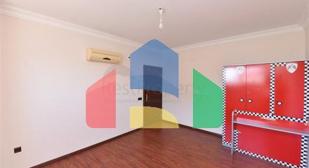 Просторий пентхаус від власника 3+1 з окремою кухнею в 200 метрах від моря в районі Оба Просторий пентхаус від власника 3+1 з окремою кухнею в 200 метрах від моря в районі Оба