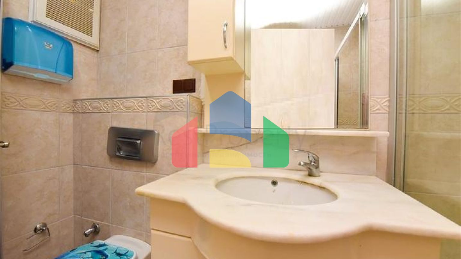 Просторий пентхаус від власника 3+1 з окремою кухнею в 200 метрах від моря в районі Оба