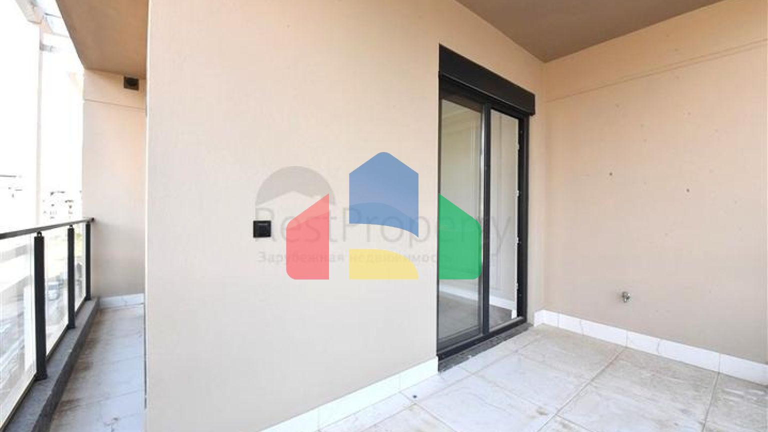 Просторі апартаменти в новому комплексі