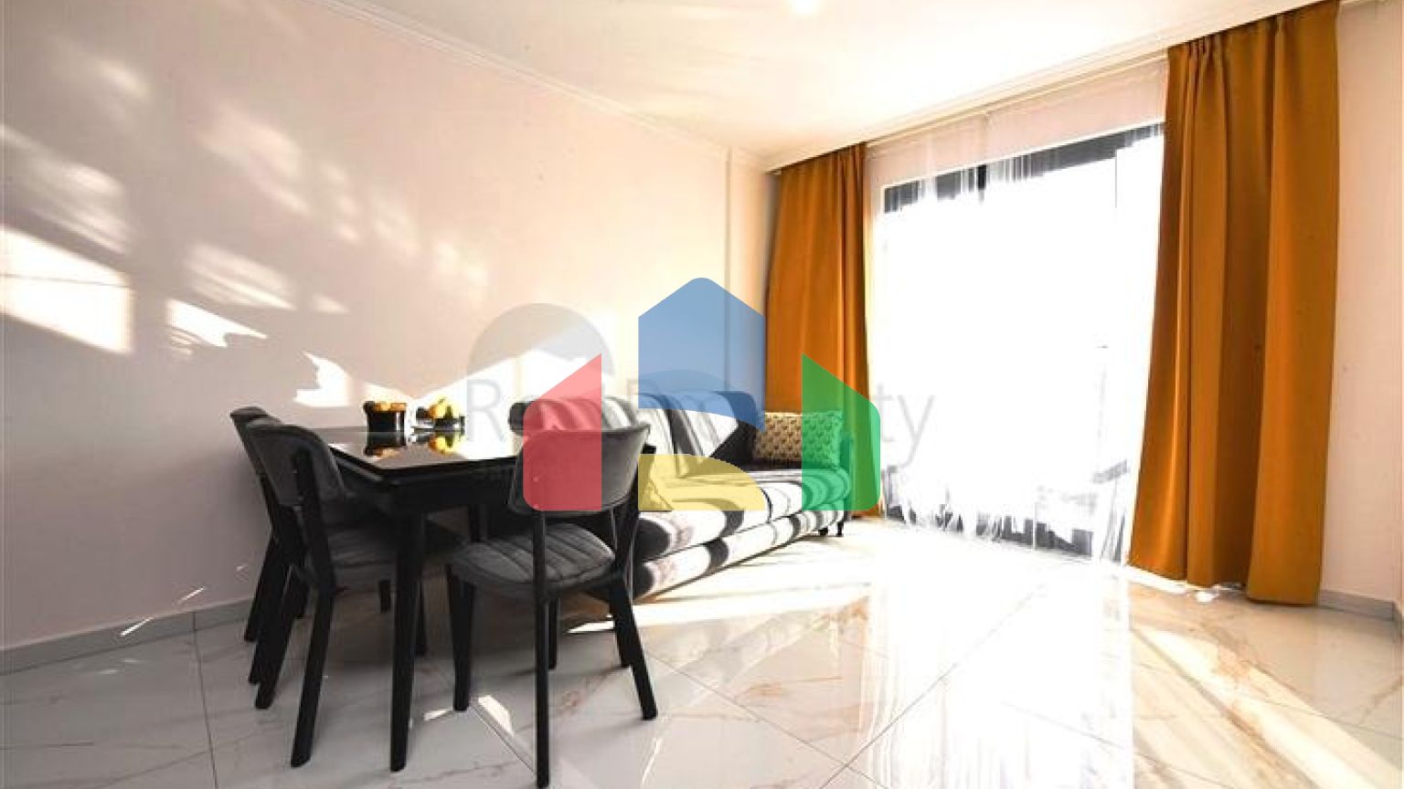 Затишна квартира 1 + 1 в комплексі з різноманітною інфраструктурою в районі Оба