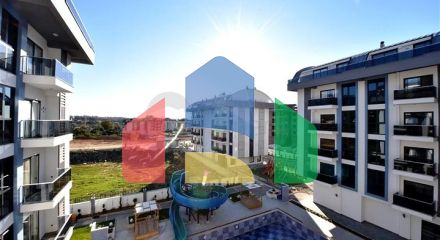 Затишна квартира 1 + 1 в комплексі з різноманітною інфраструктурою в районі Оба