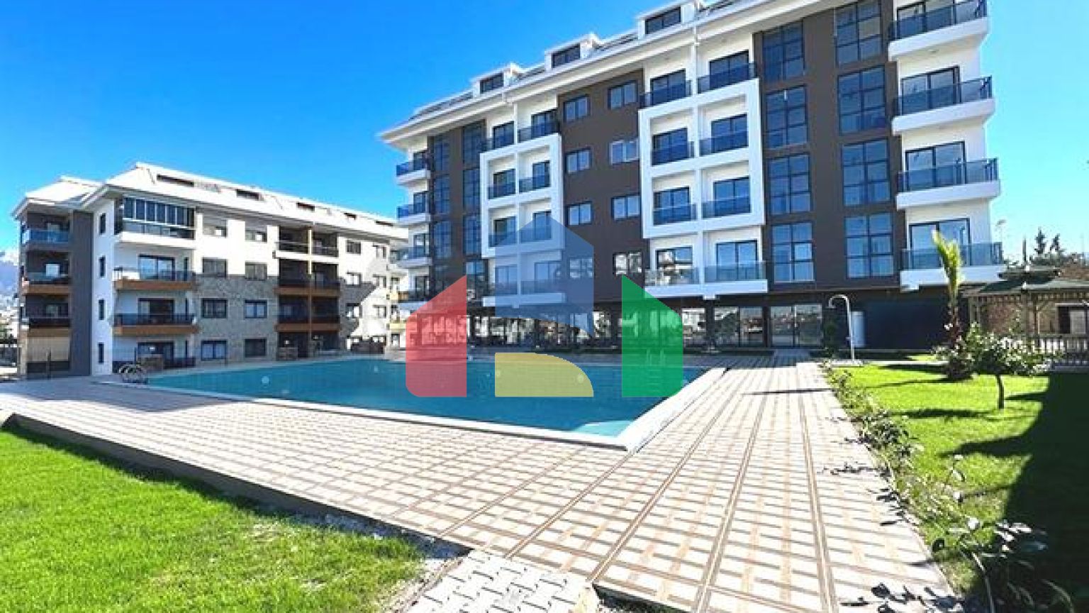 Квартира 1+1, в районе Оба.