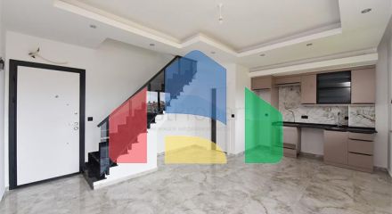 Пентхаус 2 + 1 в районі Оба