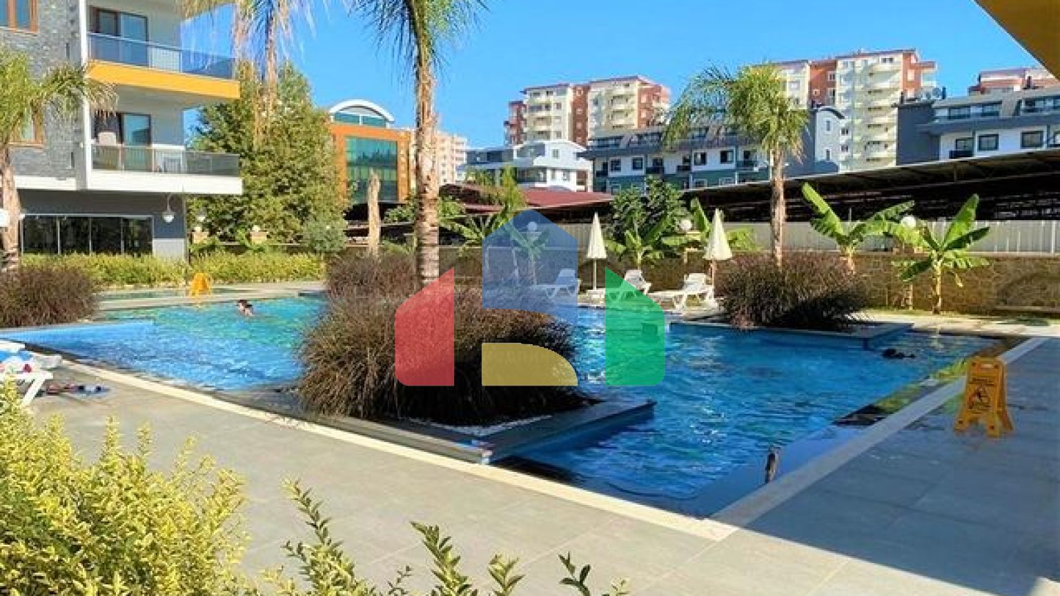 Просторі апартаменти 3 + 1 в районі Оба