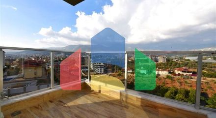 Трикімнатний пентхаус в районі Оба