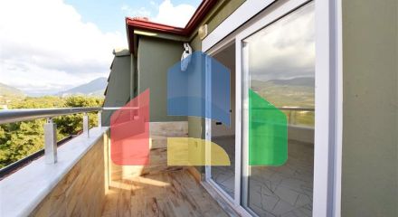 Трикімнатний пентхаус в районі Оба