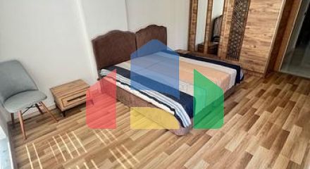 Простора квартира 3 + 1 в районі Оба