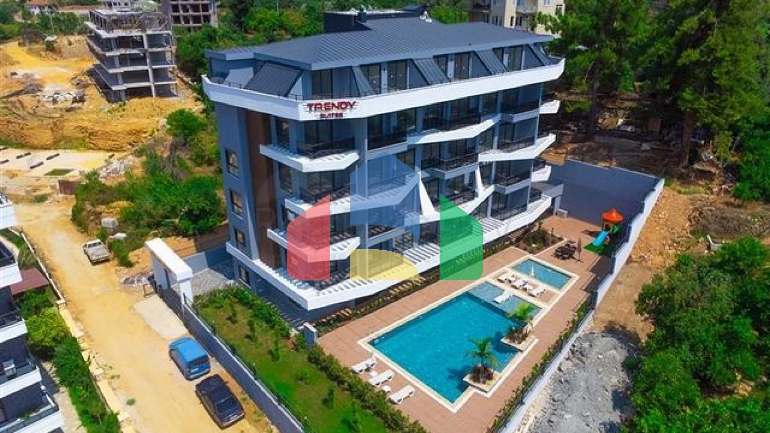 Сучасна двокімнатна квартира 1 + 1 в районі Оба