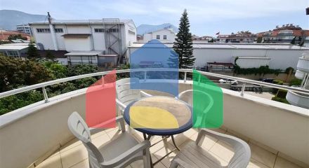 Світла мебльована квартира 2 + 1 в районі Оба