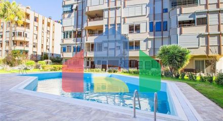 Просторная меблированная квартира в районе Оба