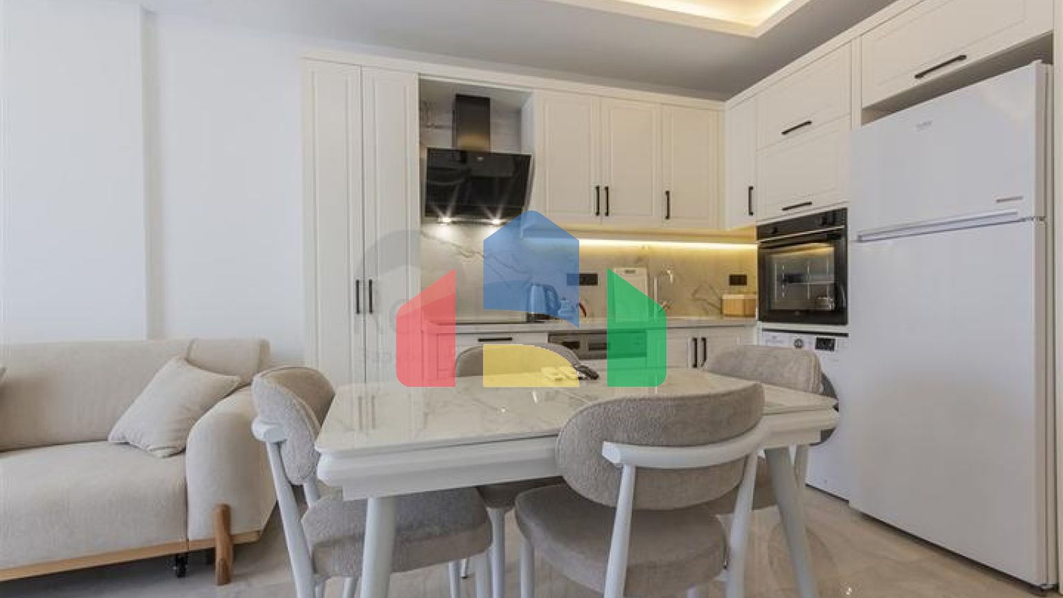 Современная квартира в престижном районе Оба