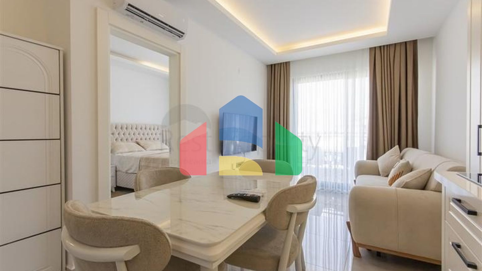 Современная квартира в престижном районе Оба