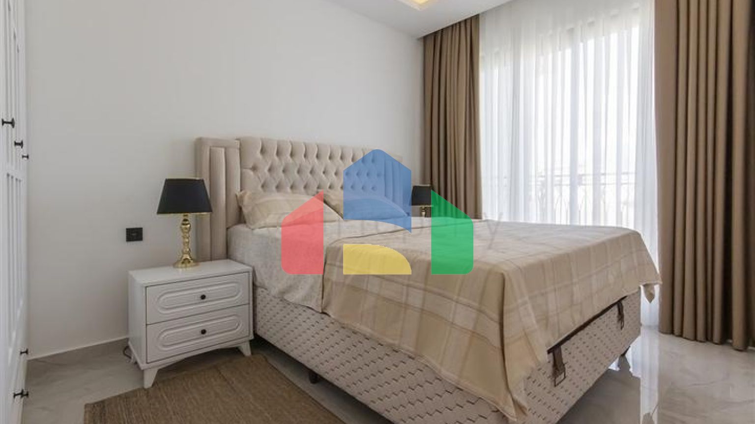 Современная квартира в престижном районе Оба