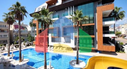 Пентхаус 3+1 с террасой в районе Оба