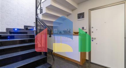 Пентхаус 3+1 с террасой в районе Оба