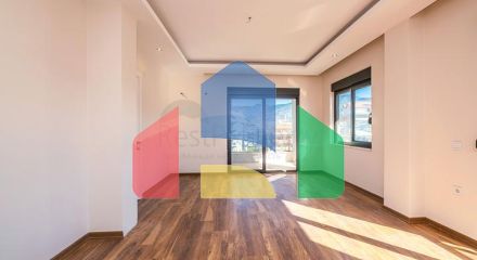 Пентхаус 6+1 с террасами в районе Оба