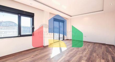 Пентхаус 6+1 с террасами в районе Оба