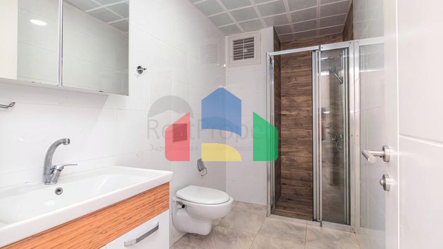 Пентхаус 6+1 с террасами в районе Оба