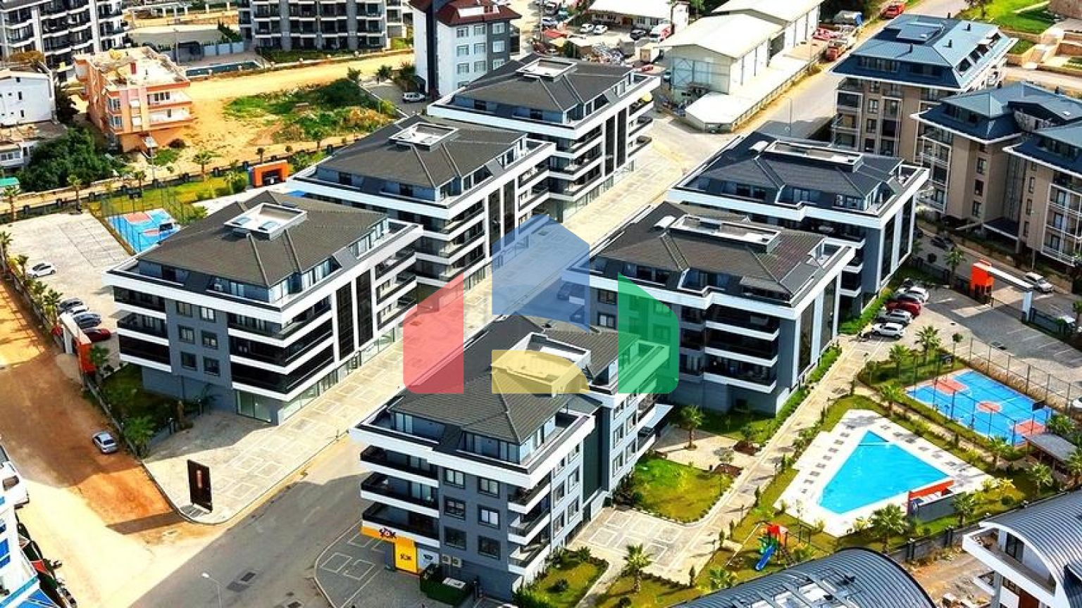 Современная квартира 3+1 в районе Оба с инфраструктурой для комфортной жизни