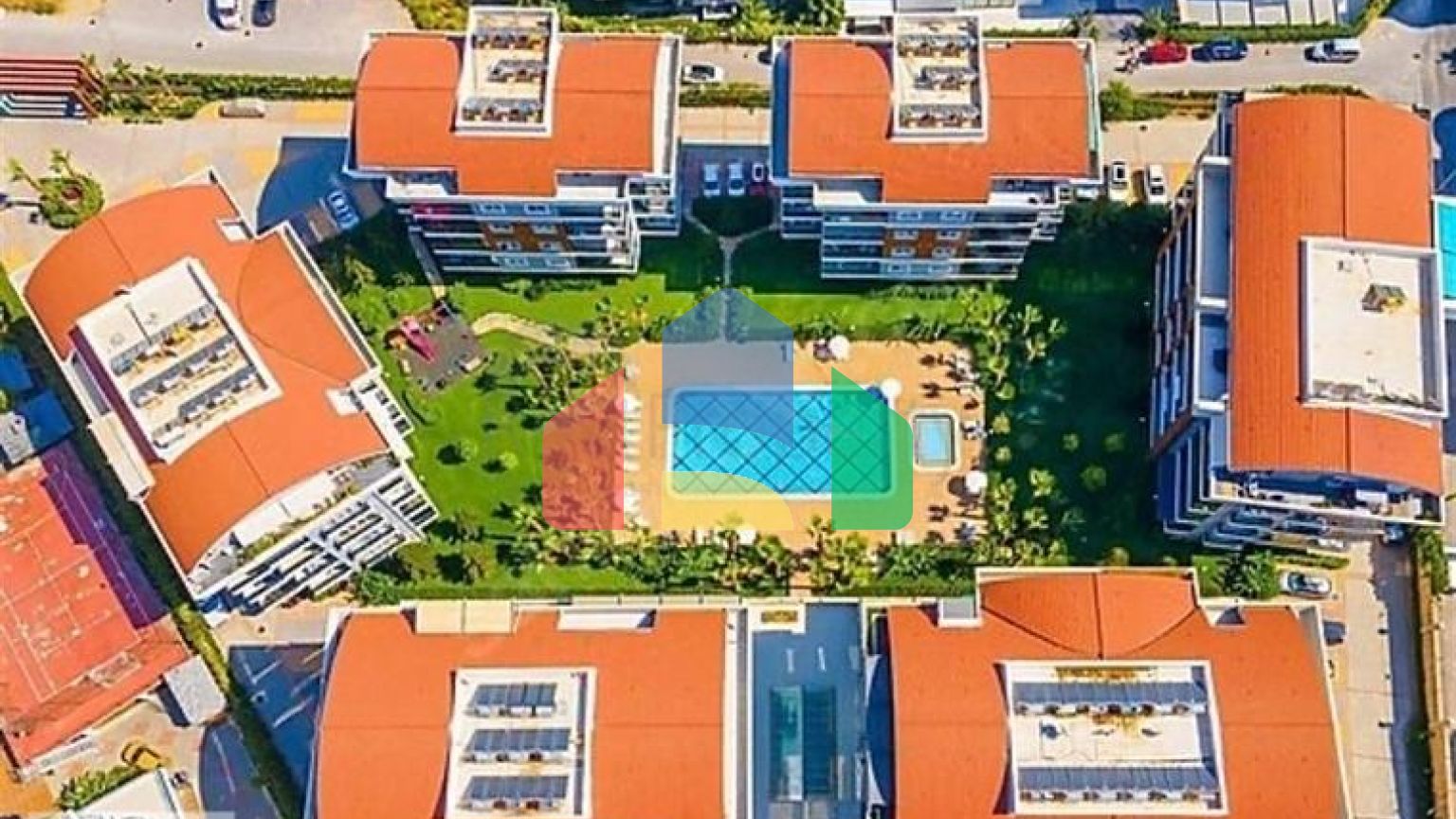 Просторная квартира 4+1 в ухоженном жилом комплексе