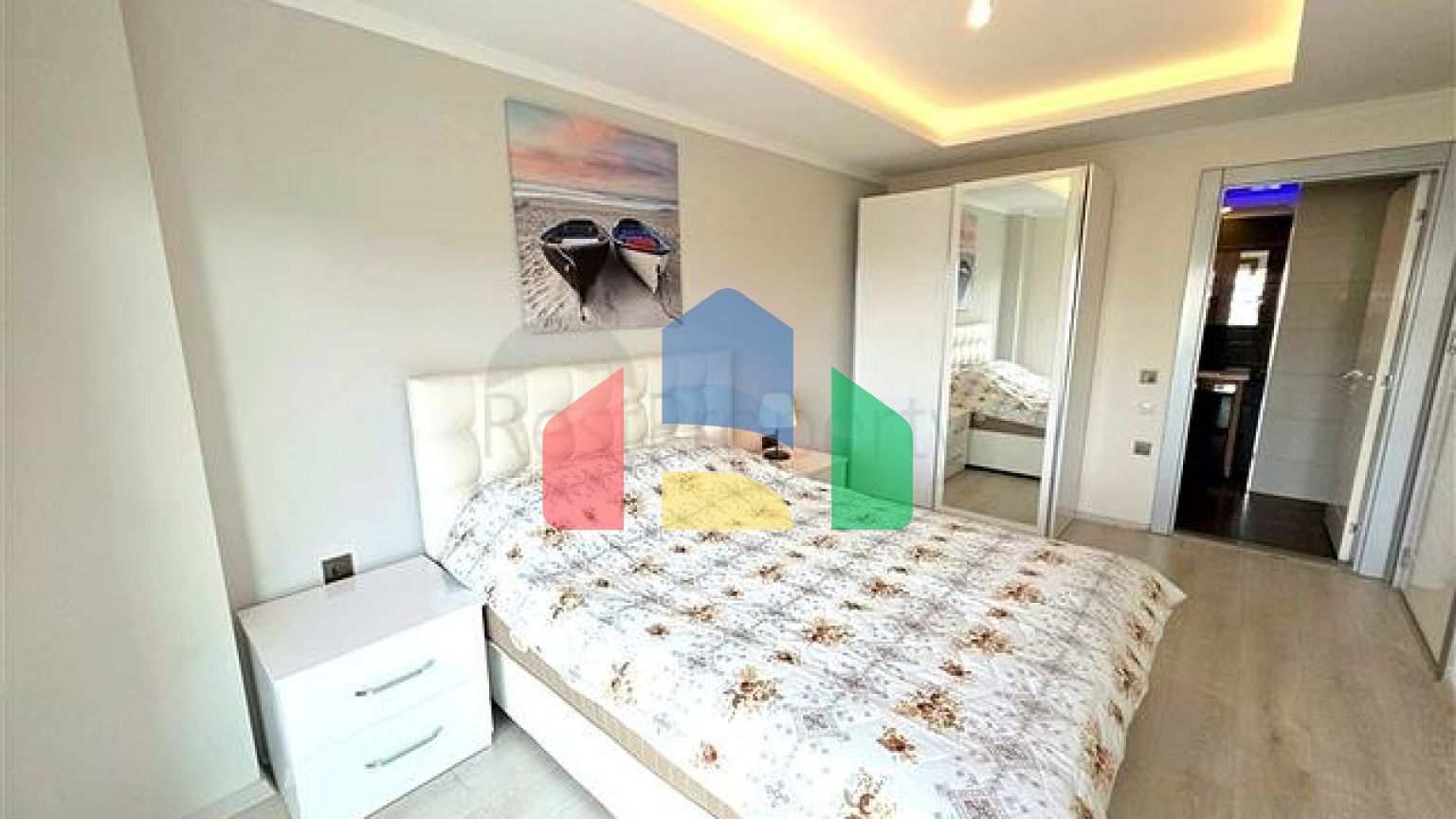 Квартира 3+1 в благоустроенном жилом комплексе района Оба