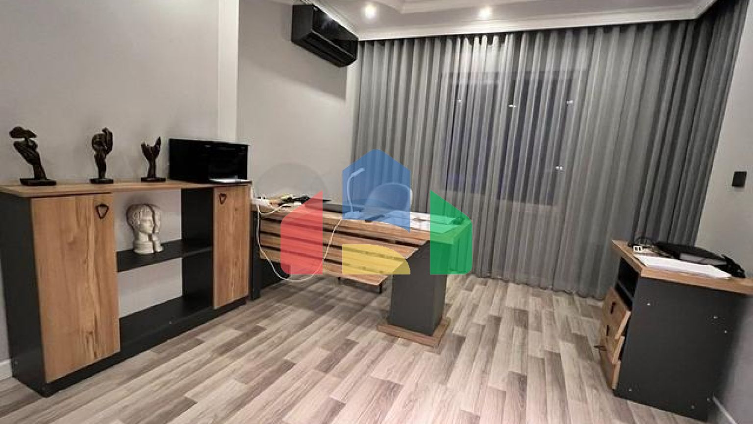 Просторный пентхаус 4+1 в 250 м от моря