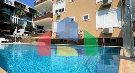 Просторный пентхаус 4+1 в 250 м от моря