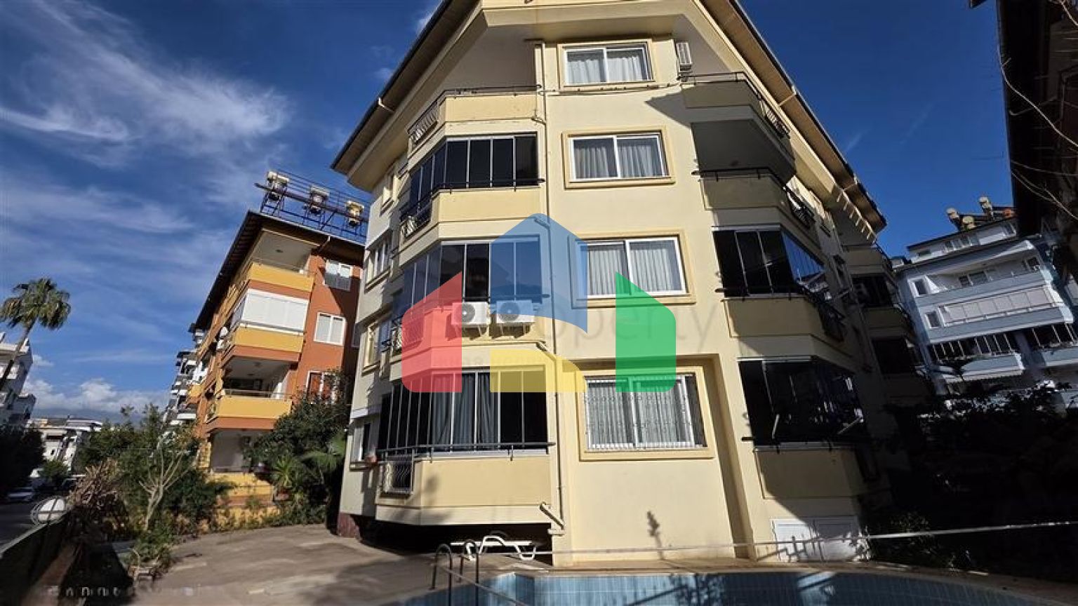 Уютная квартира 2+1 в районе Оба в 300 метрах от пляжа