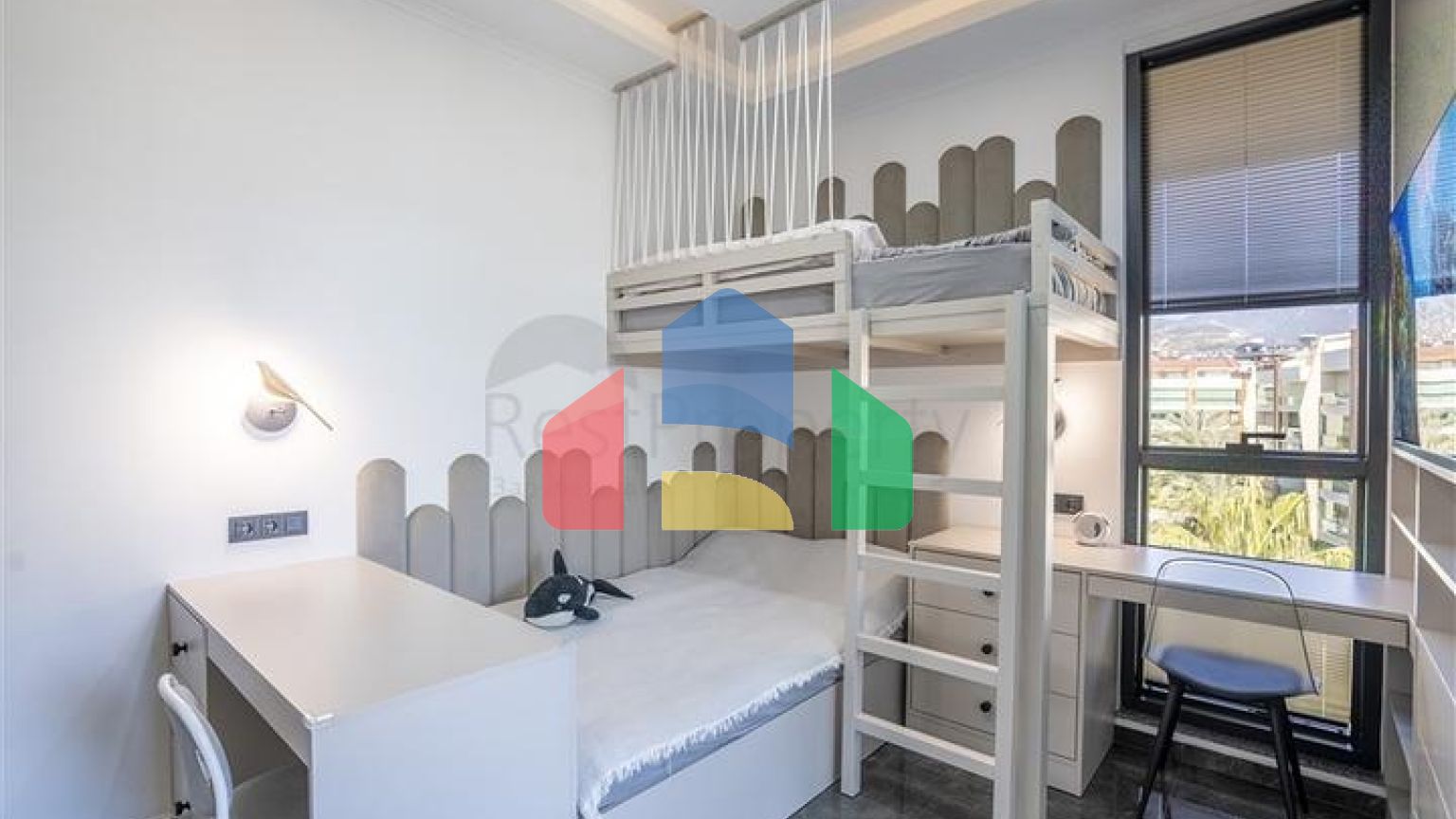 Просторная квартира 3+1 в современном жилом комплексе района Оба