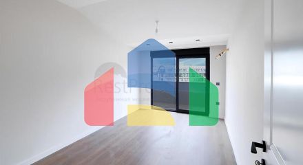 Просторный пентхаус 4+1 с отдельной кухней в современном комплексе Просторный пентхаус 4+1 с отдельной кухней в современном комплексе