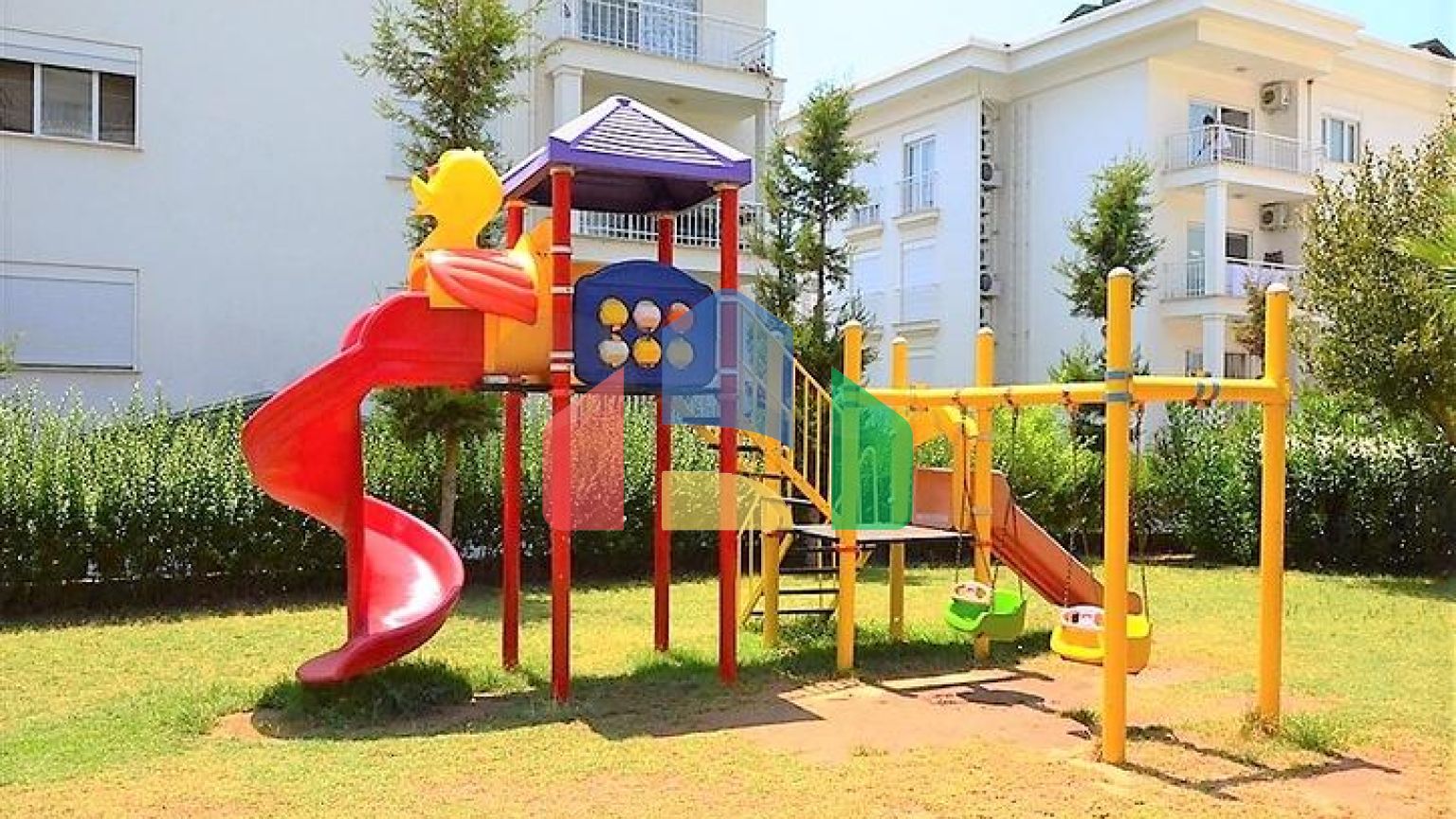 Простора квартира в престижному районі Оба