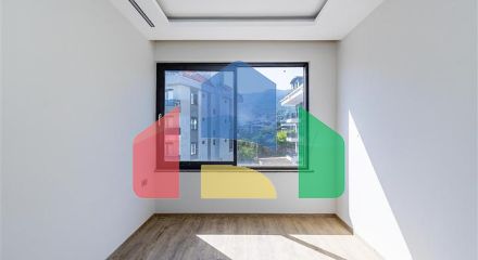 Двухкомнатная квартира 1+1 в современном жилом комплексе района Оба