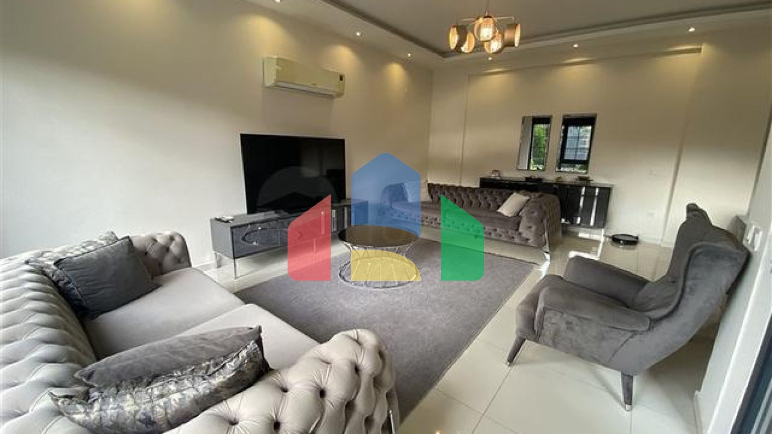 Уютный садовый дуплекс в благоустроенном жилом комплексе