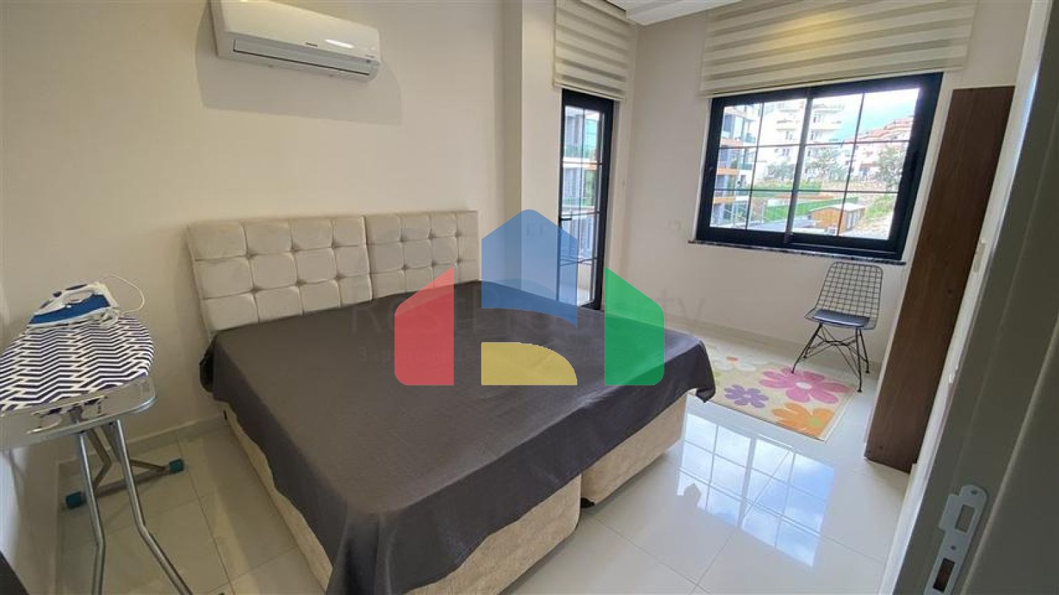 Уютный садовый дуплекс в благоустроенном жилом комплексе