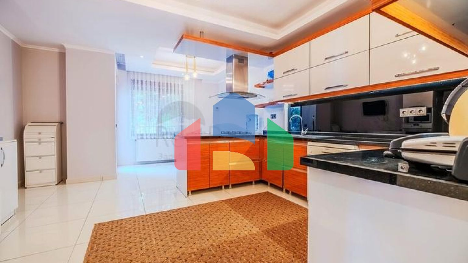 Просторный дуплекс с садом 5+1 в престижном районе Оба