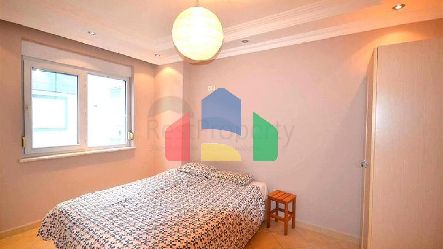 Светлая меблированная квартира 2+1 в развитом районе