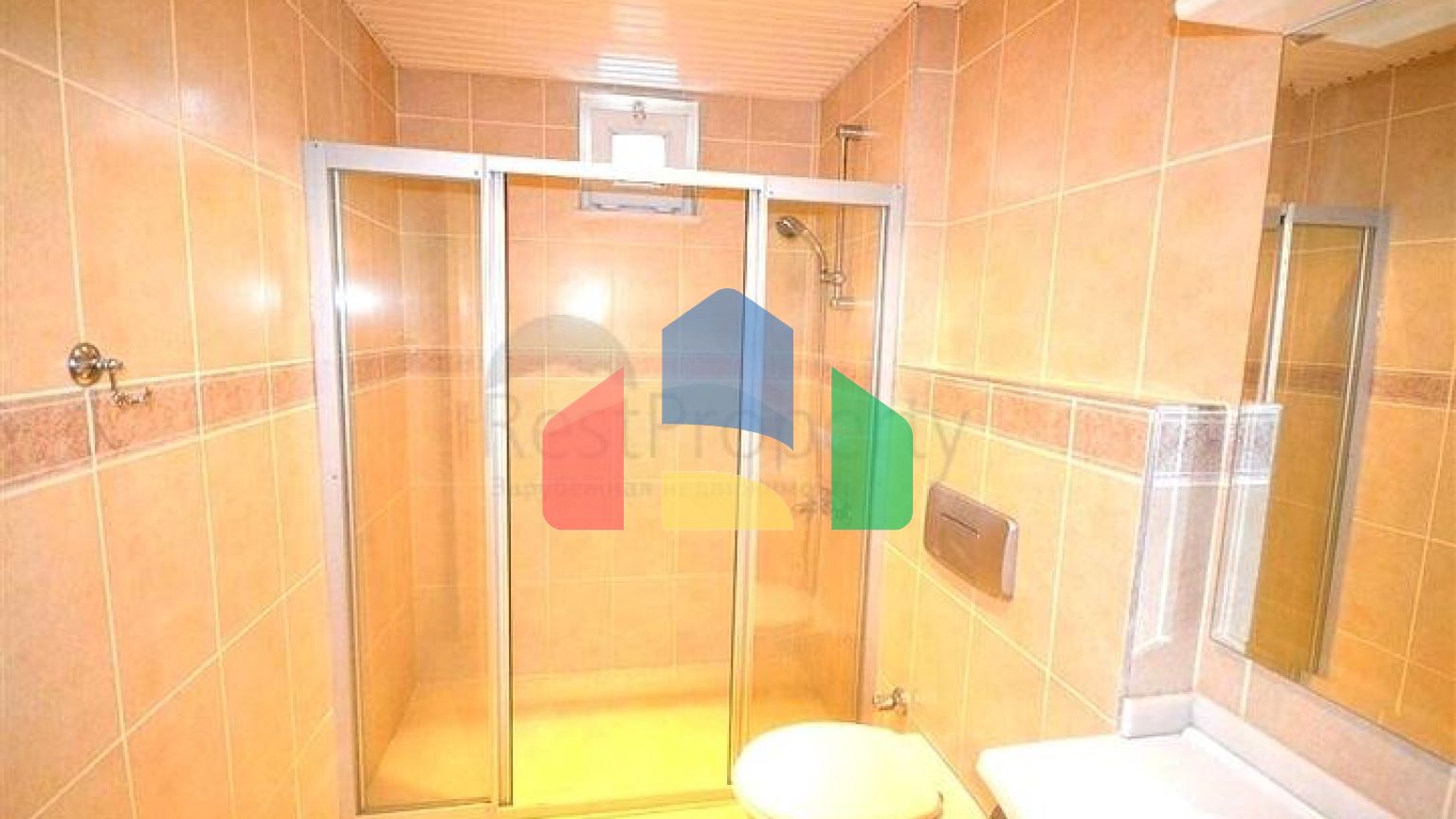 Светлая меблированная квартира 2+1 в развитом районе