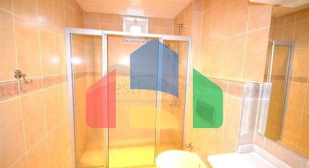 Светлая меблированная квартира 2+1 в развитом районе