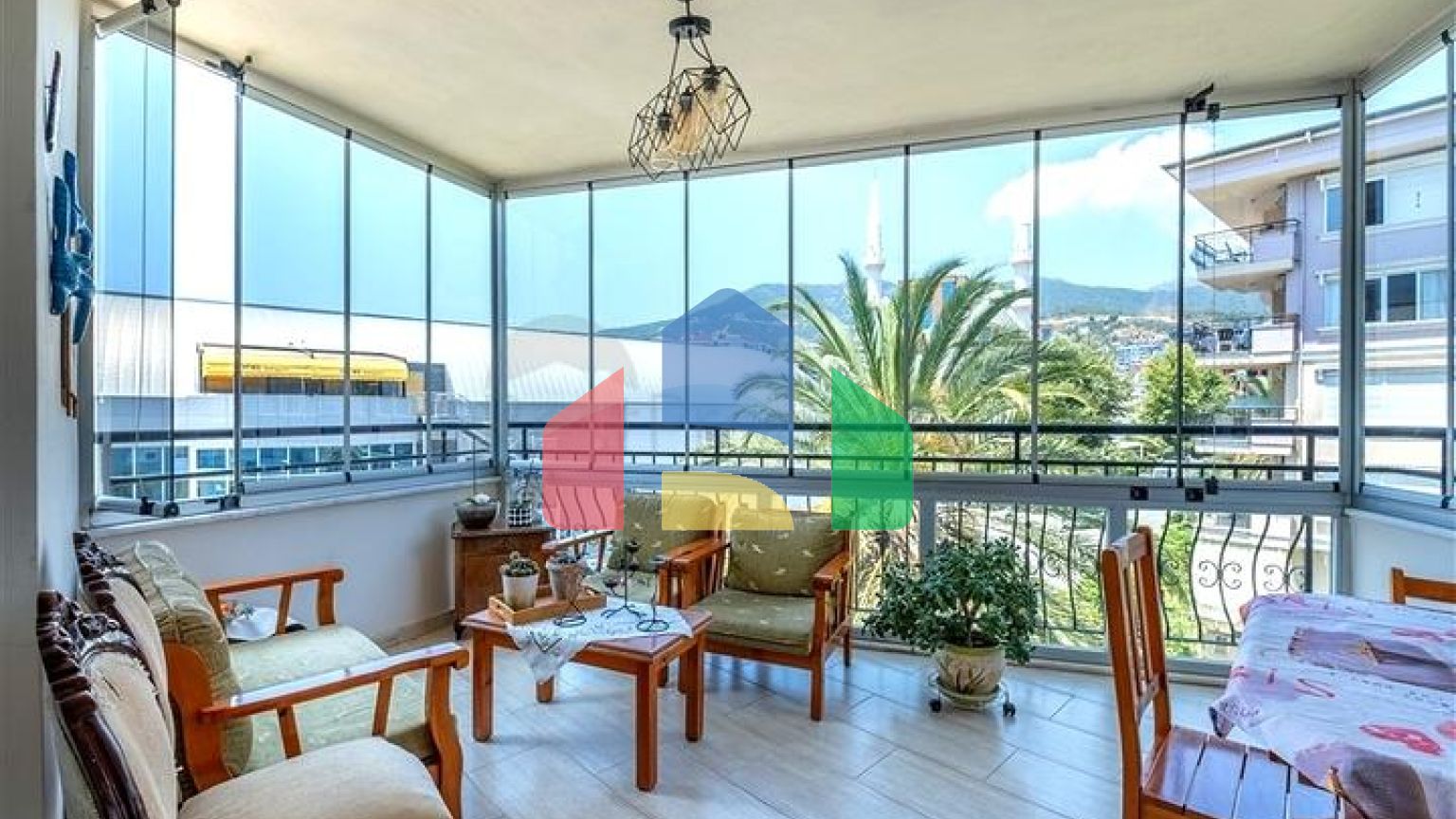 Просторная квартира 2+1 в районе Оба