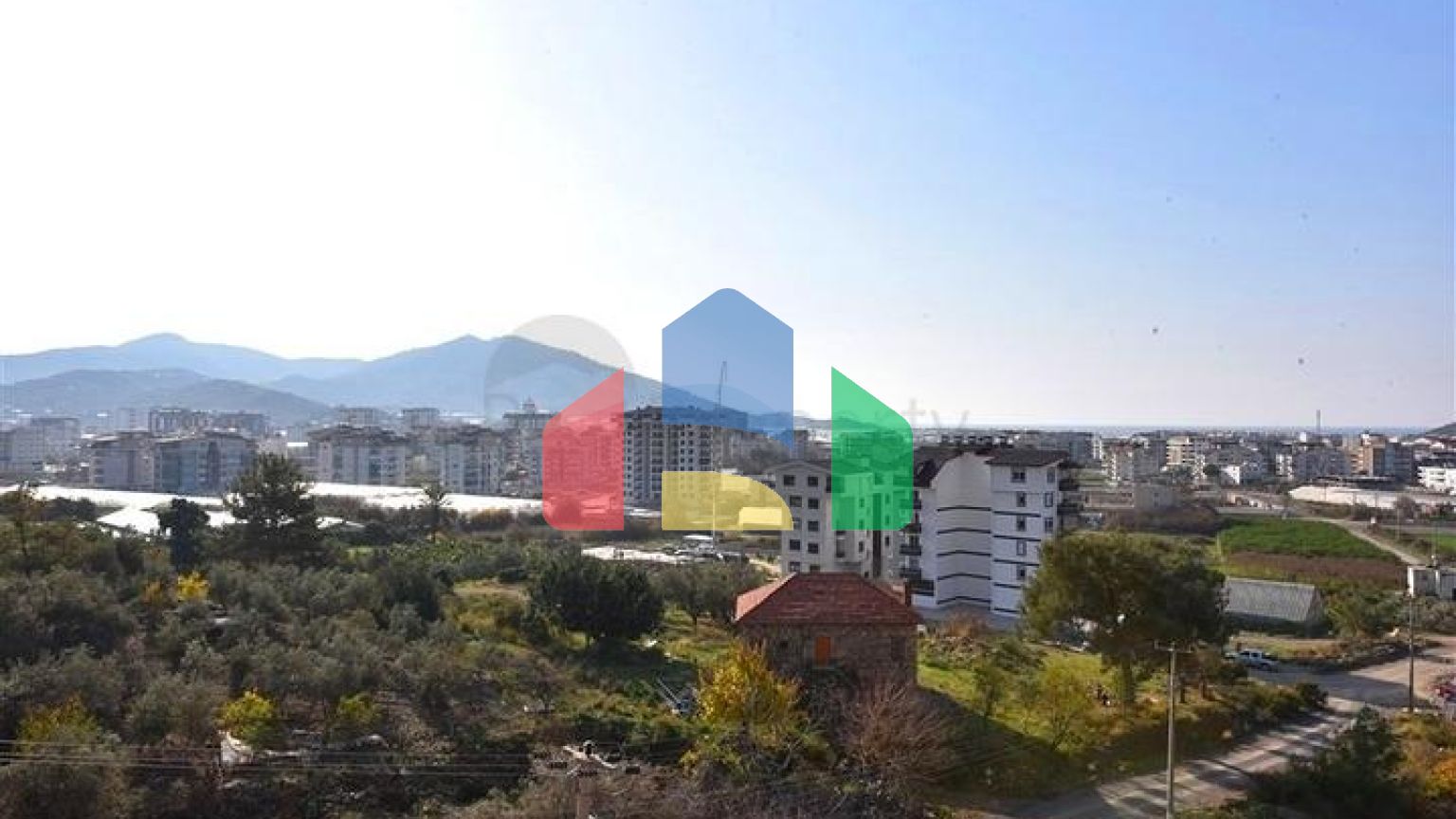 Пентхаус 2 + 1 з видом на гори в Газіпаші