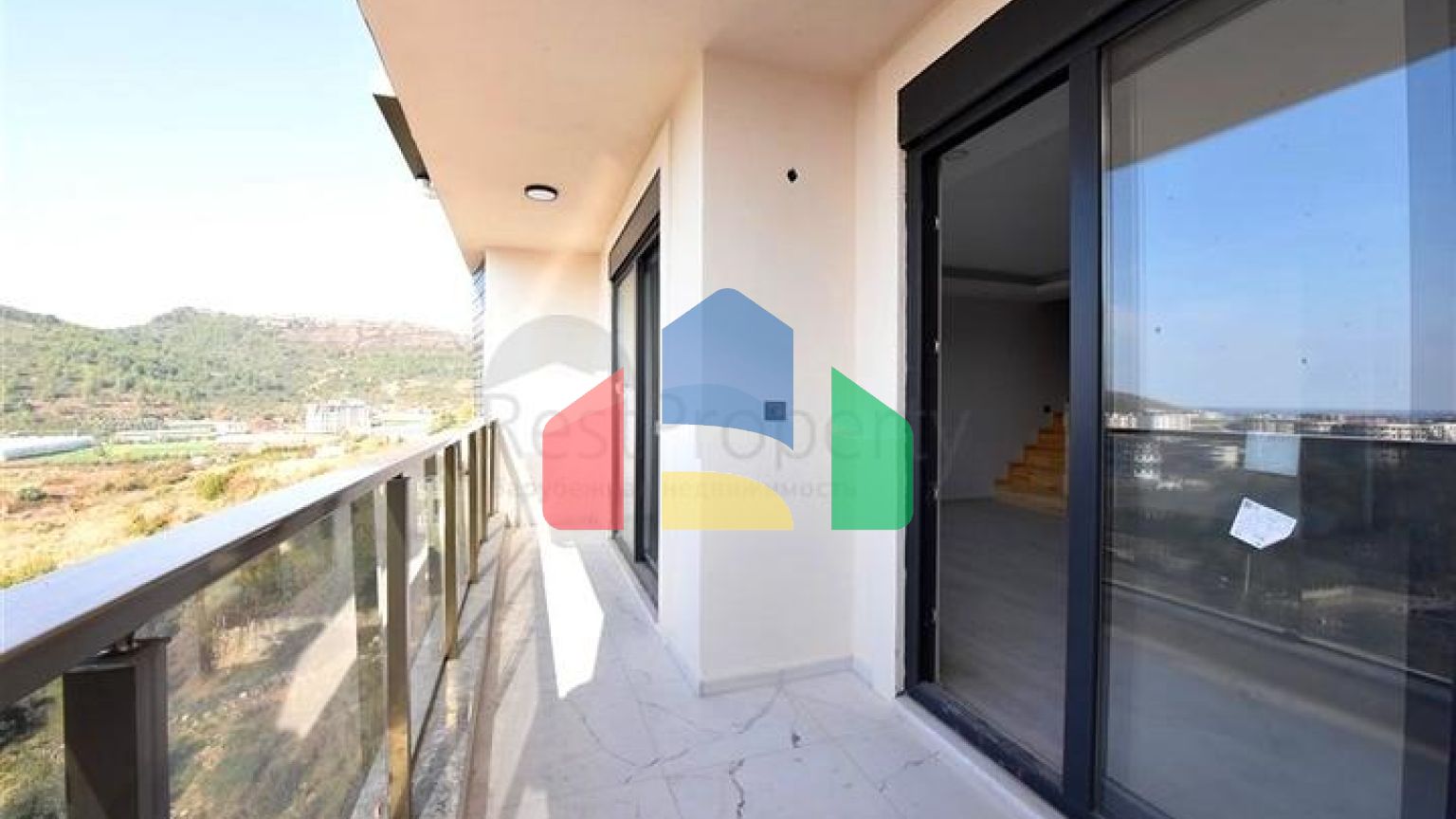 Пентхаус 2 + 1 з видом на гори в Газіпаші