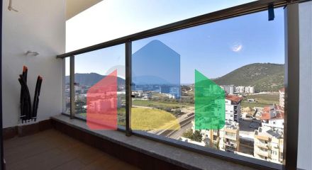 Просторий пентхаус 4 + 2 в районі Газіпаша