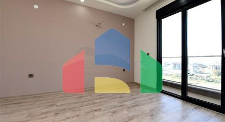 Просторий пентхаус 4 + 2 в районі Газіпаша