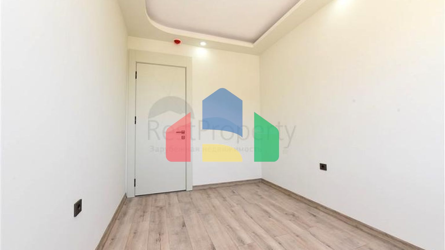 Просторий пентхаус 4 + 2 в районі Газіпаша