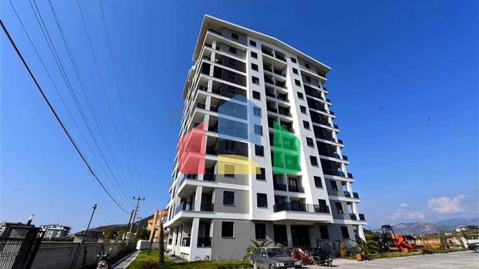 Просторий пентхаус 4 + 2 в районі Газіпаша