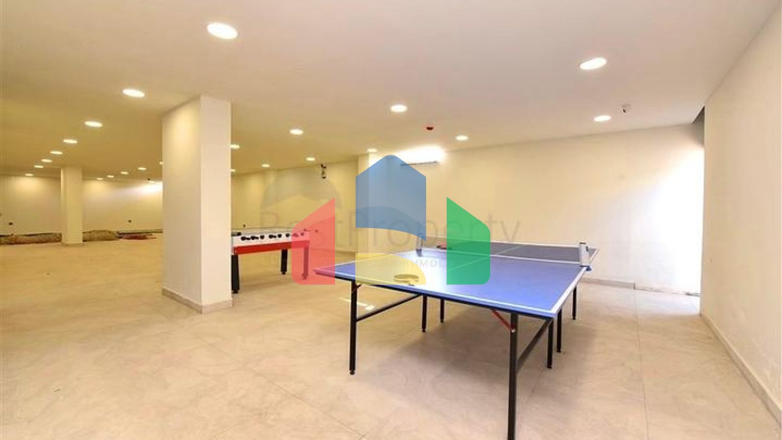 Просторий пентхаус 4 + 2 в районі Газіпаша